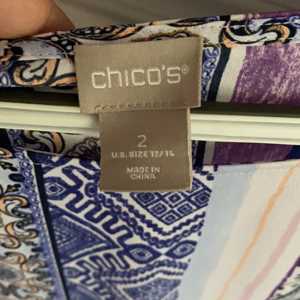 Chico’s patterned shirt - Picture 3 of 4